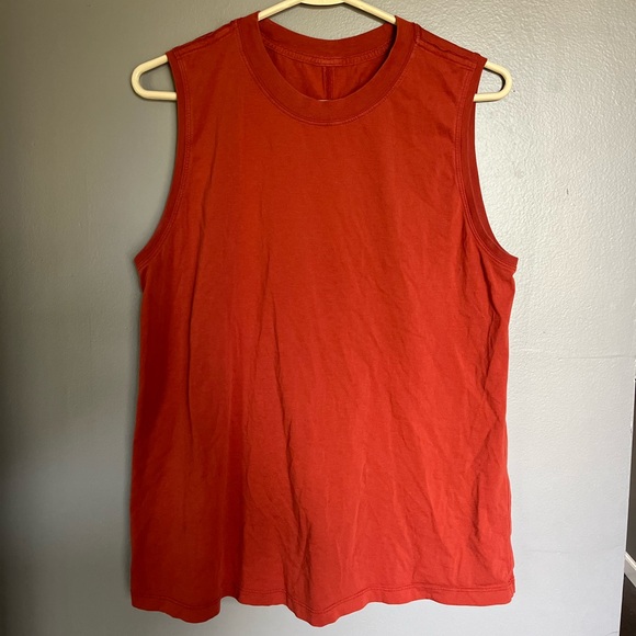 Lululemon Tank Top - Picture 1 of 3